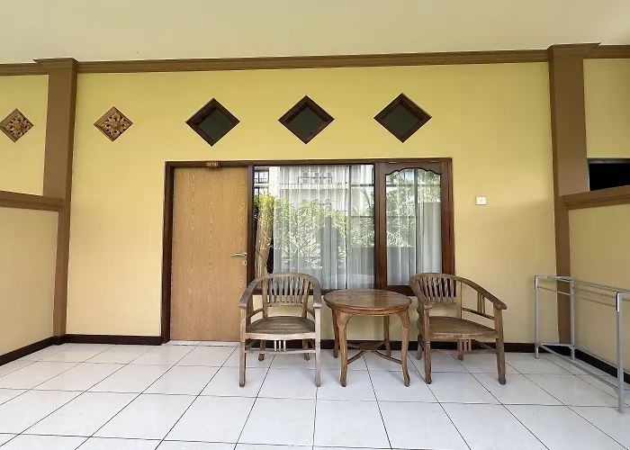 Taxa Raya Legian